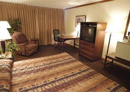 Boulder Outlook Hotel & Suites חדר תמונה